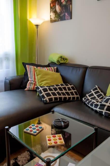 Davila Park'S Apartment Wifi ซานตานเดร์ ภายนอก รูปภาพ