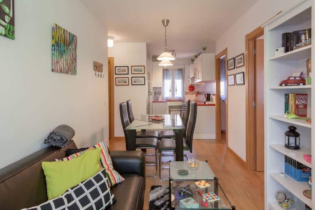 Davila Park'S Apartment Wifi ซานตานเดร์ ภายนอก รูปภาพ